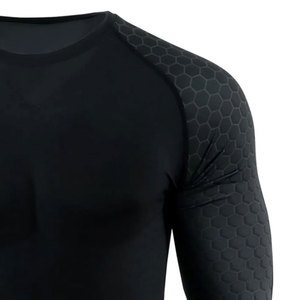 Camiseta de compresión Rash Guard de nuevo diseño, tela duradera, perfecta para MMA, BJJ, grappling y entrenamiento físico. - Product Image 5