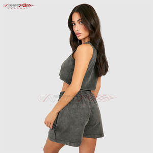 Pantalones cortos con lavado ácido de aspecto Vintage para mujer con gran altura y bordes crudos Pantalones cortos con lavado ácido de moda de verano para mujer - Product Image 2