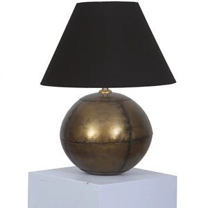 Lámpara de mesa de hierro antigua elegante personalizada, hecha a mano nueva decoración para el hogar, sala de estar, dormitorio, comedor, hogar, oficina, hoteles, restaurantes - Product Image 1