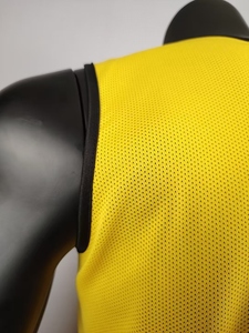 Couleur unie unisexe sans manches entraînement maille transparente Football gilets haute qualité pratique porter Football sport Football débardeur 100% - Product Image 2