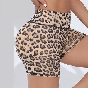 2025 couleur unie haute élastique Simple mode classique respirant femmes été Yoga Sublimation femmes Shorts - Product Image 5