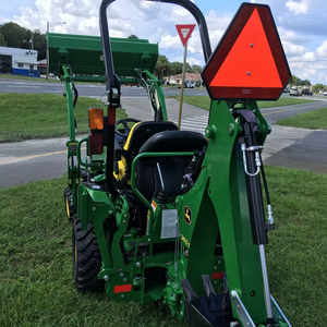 2024 para John for Deere 1025R TLB Tractor de utilidad compacto retroexcavadora Tractor de ruedas usado con bomba de engranajes de motor - Product Image 3