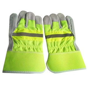 Gants durables de travail de résistance thermique de cuir fendu de peau de vache avec la bande réfléchissante élevée - Product Image 5