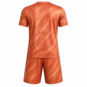 Uniforme de Fútbol de Alto Rendimiento, Costuras Resistentes, Tela Transpirable, Ajuste Cómodo, Diseñado para Entrenamientos, Partidos y Juego en Equipo - Product Image 2