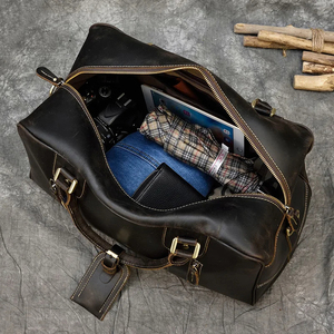 Bolso de viaje de lujo de cuero vegano de gran capacidad personalizado del fabricante Estilo Vintage con cierre de cremallera patrón geométrico - Product Image 5