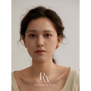 Orecchini a Perno Trendy con Nodo Religioso in Rame Placcato Oro e Lega, Cerchio Geometrico con Diamante e Perla come Pietra Principale - Product Image 5