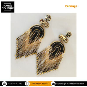 ชุดแฟนซีสำหรับผู้หญิง,ต่างหูแบบห้อยยาวหางนกยูงปักด้วยมือรูปโค้งดีไซน์แฟนซี - Product Image 2