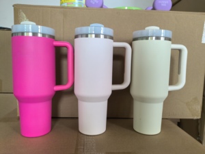 1180ml 40oz 2024 <span class=keywords><strong>gobelet</strong></span> isolé sous vide à double paroi <span class=keywords><strong>avec</strong></span> poignée <span class=keywords><strong>gobelet</strong></span> voiture tasse de sport en plein air - Product Image 3