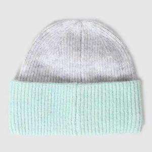 Gorro de punto personalizado | Gorro de invierno cálido al por mayor | Fabricante de gorros de calavera de moda unisex - Product Image 3