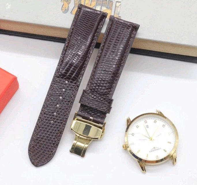 สีน้ำตาล