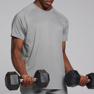 Vente en gros de t-shirt à manches courtes de gym pour hommes avec logo vierge de haute qualité t-shirt de sport personnalisé pour hommes - Product Image 3