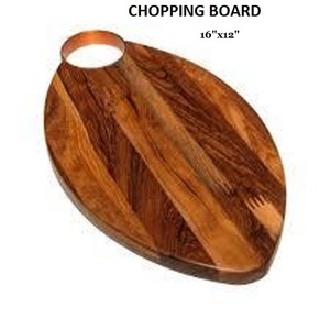 Tabla de Cortar de Resina Hecha a Mano, Plato Ovalado Rústico Estilo Granja, Duradero y Apto para Lavavajillas - Product Image 1