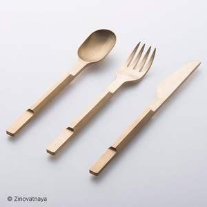 Ensembles de couverts en laiton de haute qualité avec taille et design personnalisés ensemble de couverts en métal avec cuillère, fourchette et couteau avec poignée de couleur - Product Image 6