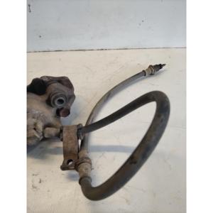 คาลิปเปอร์เบรคหน้าขวาพิอัจจิโอ พอร์เตอร์ แวน 4771087512000(93>) - Product Image 5