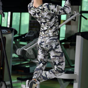 Ropa de calle de alta calidad Hombres Gimnasio Fitness Set Sublimación Impresión En stock Hombres Gimnasio Fitness Set - Product Image 6