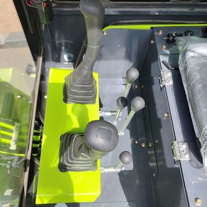 Excavatrice Sany Sy35u efficace offrant des économies de carburant supérieures, des performances de moteur puissantes et un contrôle de précision - Product Image 6