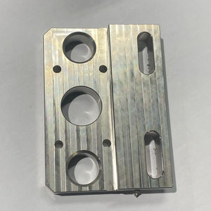 ชิ้นส่วนอะลูมิเนียม CNC แบบกำหนดเองจากเวียดนาม - ยี่ห้อ DUC HOP สำหรับงานกลึง - Product Image 6