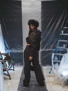 Top Trendiness Custom Thick Heavyweight <b>Zip</b> <b>up</b> Top and Flare Sweatpants Two Piece Set Tracksuit Acid Wash Crop <b>Hoodies</b> for Women - Product Image 2