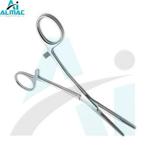 Fórceps Kelly de grado profesional ALMAC para el control preciso de tejidos en procedimientos médicos quirúrgicos y veterinarios - Product Image 4