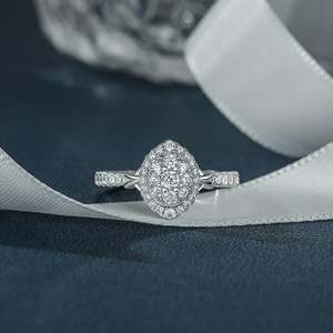 Bague de fiançailles Jeulia Vintage Love Arrow Double Halo en or blanc plaqué or 18 carats - Product Image 5