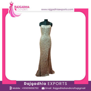 ชุดราตรีไม่มีแขนประดับลูกปัดสำหรับผู้หญิงคอลเลกชันใหม่ชุดราตรีงานปาร์ตี้แบบผ่าข้าง - Product Image 2