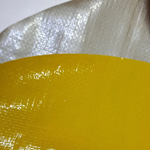 Tela de lona PE amarilla de tamaños personalizados de alta GSM, fabricación de estilo liso impermeable - Product Image 3