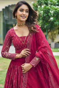 Lehenga Choli de Georgette Rosa con Estampado en Relieve, Estilo Moderno, de Secado Rápido, Semi-Cosido, para Bodas y Fiestas, para Todas las Temporadas - Product Image 3