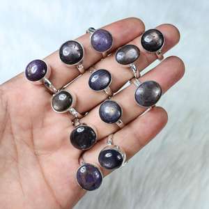 Anillo de piedras preciosas de amatista Chevron, anillo de bodas de compromiso de diseño de paz bohemio de Latón chapado en plata para mujer - Product Image 4