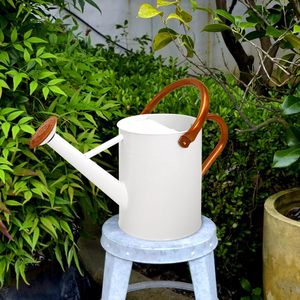 Confort classique L'arrosoir en métal pour votre jardin Saupoudrer d'arrosoirs en métal Grace pour votre jardin - Product Image 4