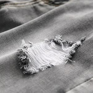 2025 Venta al por mayor High Street Men's Denim Jean Shorts Suavizante de alta calidad Pantalones cortos casuales Venta caliente Ropa de moda de patrón sólido - Product Image 2