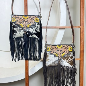 Elegant <b>Vintage</b> Large Capacity Women's Hand Tooled Cowhide Leather Fringe Crossbody Shoulder Bag Luxury Sunflower Design Handbag - Product Image 1