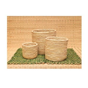 Cesta decorativa de hierba Sabai con estilo artesanal tejido a mano Ideal para la organización del almacenamiento y la decoración ecológica del hogar - Product Image 6