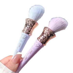 Piccolo <span class=keywords><strong>angelo</strong></span> lana di capra capelli fard pennello fiore sa singolo guancia macchia con manico di danza cigno trucco per il viso - Product Image 1