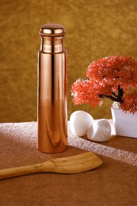 Bouteille d'eau en cuivre artisanale avec finition en émail Nouveau design pour la routine d'hydratation pour l'eau bouillante - Product Image 4