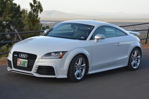 Excellent état, Audi TT RS 2012 d'occasion, boîte manuelle 6 vitesses - Product Image 1