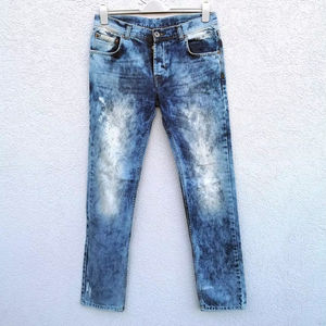 Jeans de Mezclilla Lavados a la Piedra Modern Rustler de MS Handicraft (Talla 8, Ajuste Personalizado, Material Personalizado) - Product Image 1
