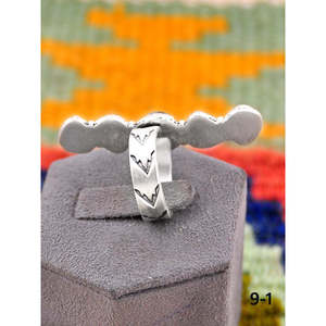 Bague ajustable en argent sterling plaqué or rose, sertie d'un diamant ovale taillé à la main, style sud-ouest, en argent de buffle blanc, tendance, sous licence - Product Image 3