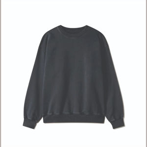 เสื้อสเวตเชิ้ตกีฬาคอกลมสีดำอบอุ่นและสบายทรงหลวมผ้าฝ้าย77% 23% ผ้าโพลีเอสเตอร์รีไซเคิลสำหรับฤดูหนาว - Product Image 1