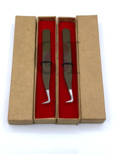 Venta al por mayor nuevo producto Mocha Color Powder Coating 90 grados Diamond Grip Punta de plata Pinzas de extensión de pestañas Instrumentos de belleza - Product Image 6