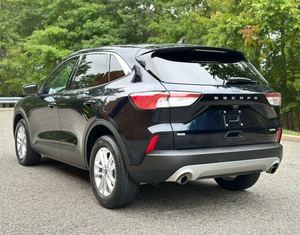 EXCELENTE USADO 2021 ESCAPE SE AWD NEGRO MOTOR DE 8 VELOCIDADES 1.5L 13 TRANSMISIÓN DE GASOLINA TRASMISSIONE AUTOMÁTICA SUV CROSSOVER - Product Image 4