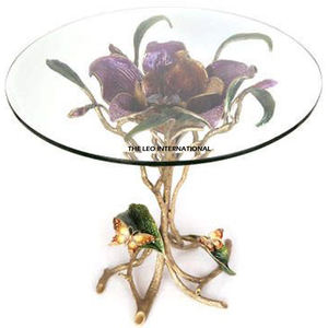 Mesa de centro única en forma de mariposa con tapa de vidrio y base de metal de aluminio, mesa de centro decorativa con acento - Product Image 3