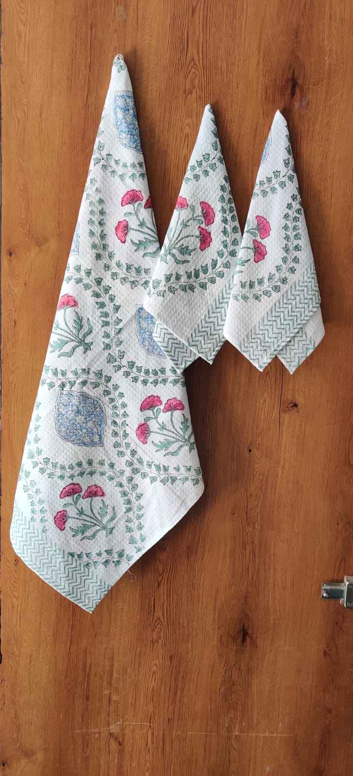 Identique à la photo