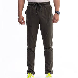 Pantalones Deportivos para Hombre de Alta Calidad con Logotipo Personalizado, Corte Ajustado Negro con Panel Lateral Blanco, Cintura Elástica y Bolsillos, Cómodos - Product Image 5