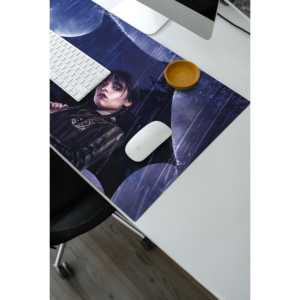 Alfombrilla de Ratón/Teclado XL Wednesday, Antideslizante, Personalizable, con Calefacción, Transferencia de Calor Anime, Compatible con Carga Inalámbrica para PC - Product Image 2