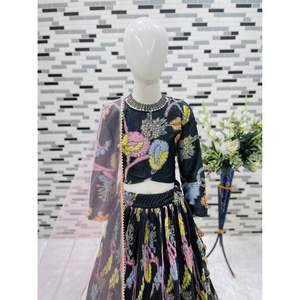 Summer Latest Western Pattern Design Lahenga Choli Set para Kid Girl Fabricación en India Gujarat - Product Image 4