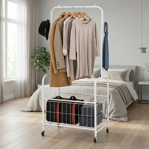 Porte-pantalons suspendu OEM Cintre Maison moderne Rangement roulant Organisateur de linge Taiwan Fabricant de meubles de maison - Product Image 1