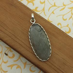 Colgante de piedras preciosas naturales de labradorita hecho a mano Plata de Ley 925 diseño Simple colgante ovalado regalo para ella joyería fina - Product Image 6
