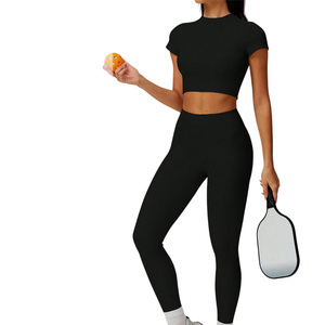 Ensemble t-shirt et leggings respirants pour femmes de haute qualité vêtements de sport personnalisés vêtements de sport extensibles évacuant la transpiration en gros - Product Image 1