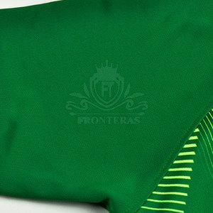 Uniforme de football de couleur personnalisée de haute qualité 100% uniforme de football en polyester à vendre - Product Image 5