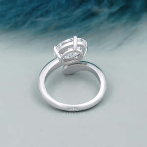 IGI Certified Women's White Gold Engagement <b>Ring</b> Bypass Design Oval Cut Solitaire <b>Diamond</b> <b>Rings</b> Collection - Product Image 4